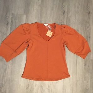 New with tags Blu Pepper Copper 3/4 sleeve blouse